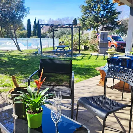 Les Gites De Ginestas Extérieur photo